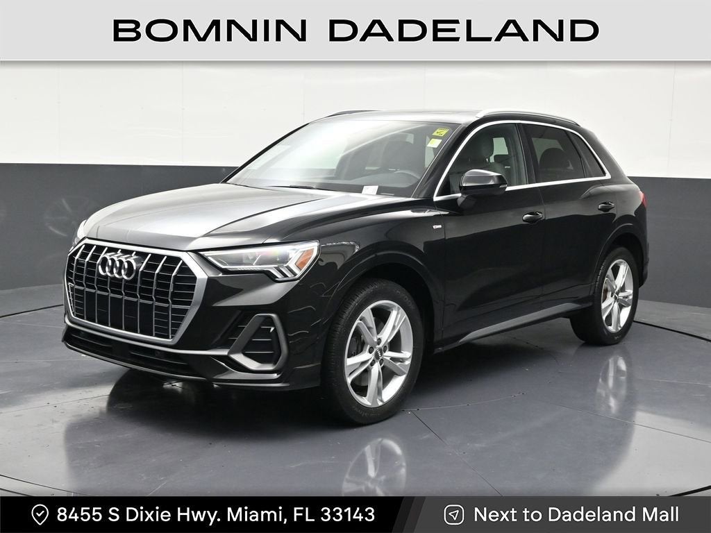 2019 Audi Q3 S line Premium Plus
