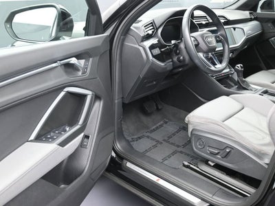 2019 Audi Q3 S line Premium Plus