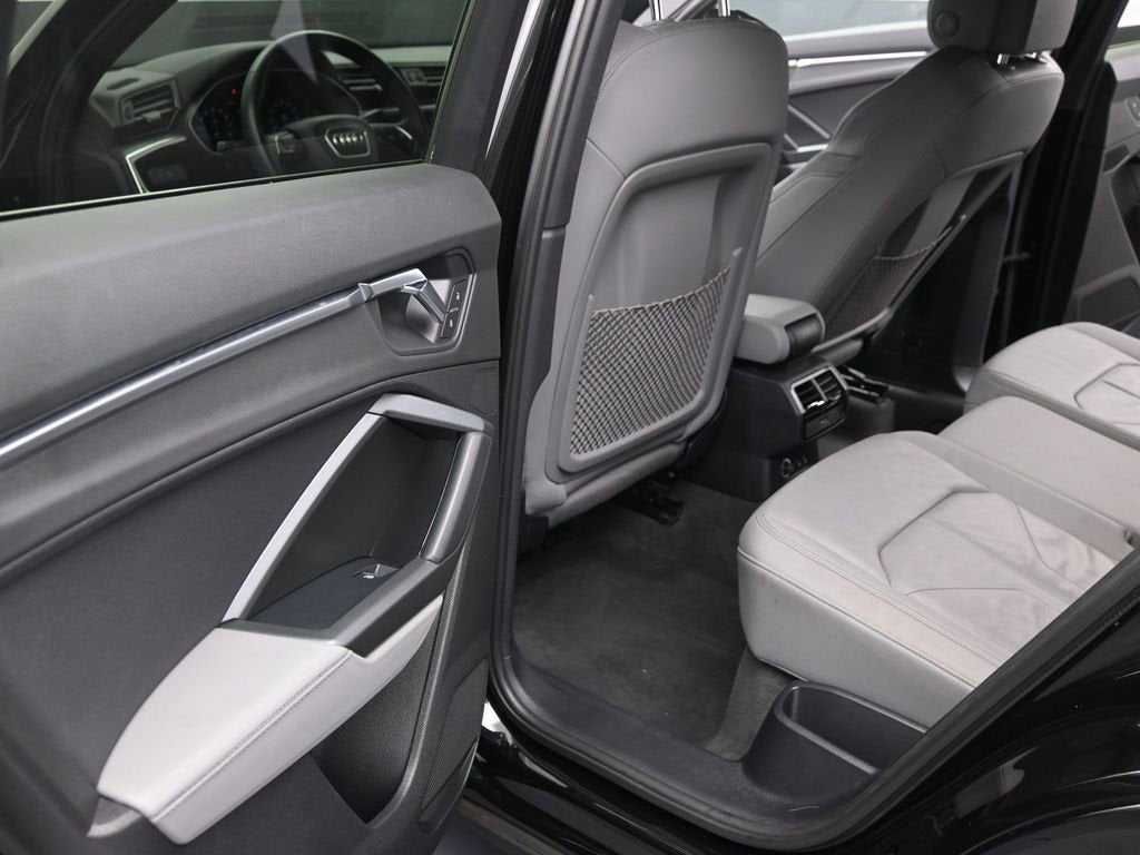 2019 Audi Q3 S line Premium Plus