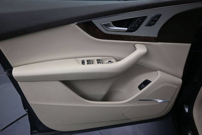 2018 Audi Q7 Premium Plus