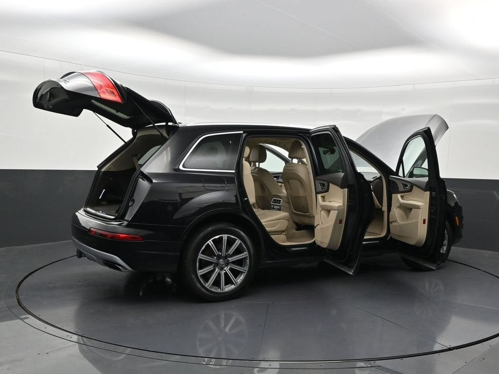 2018 Audi Q7 Premium Plus