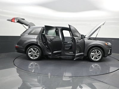 2021 Audi Q7 Premium Plus