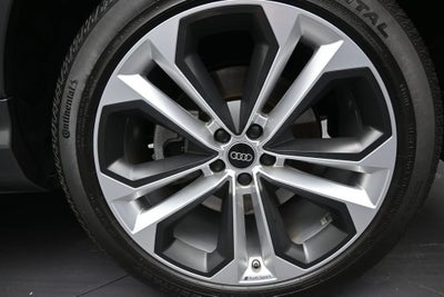 2023 Audi Q7 Premium Plus
