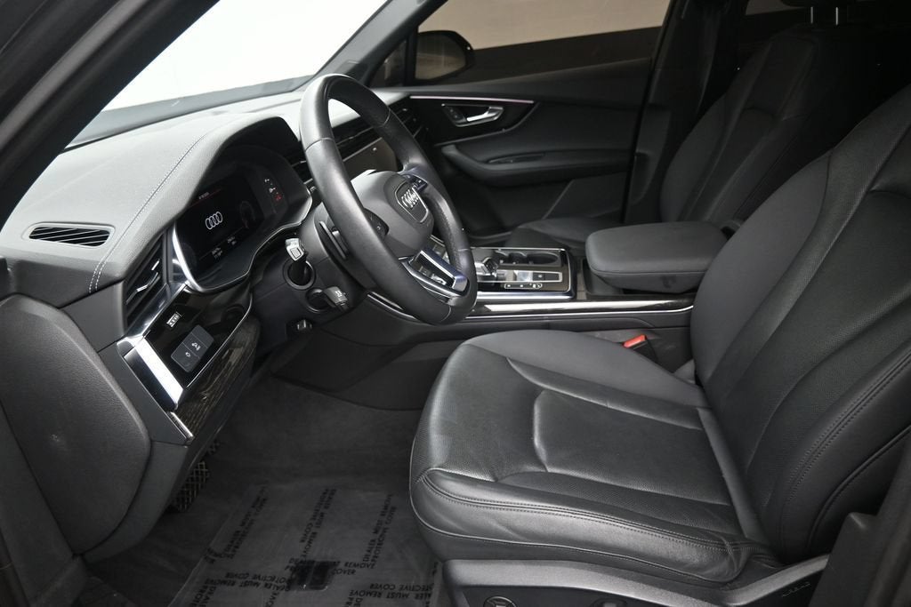 2023 Audi Q7 Premium Plus