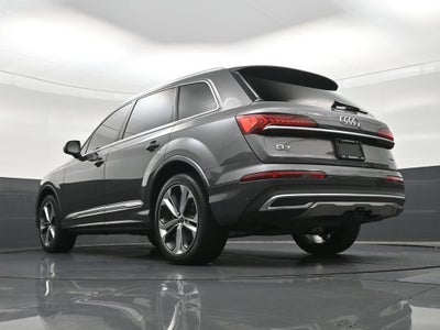 2023 Audi Q7 Premium Plus