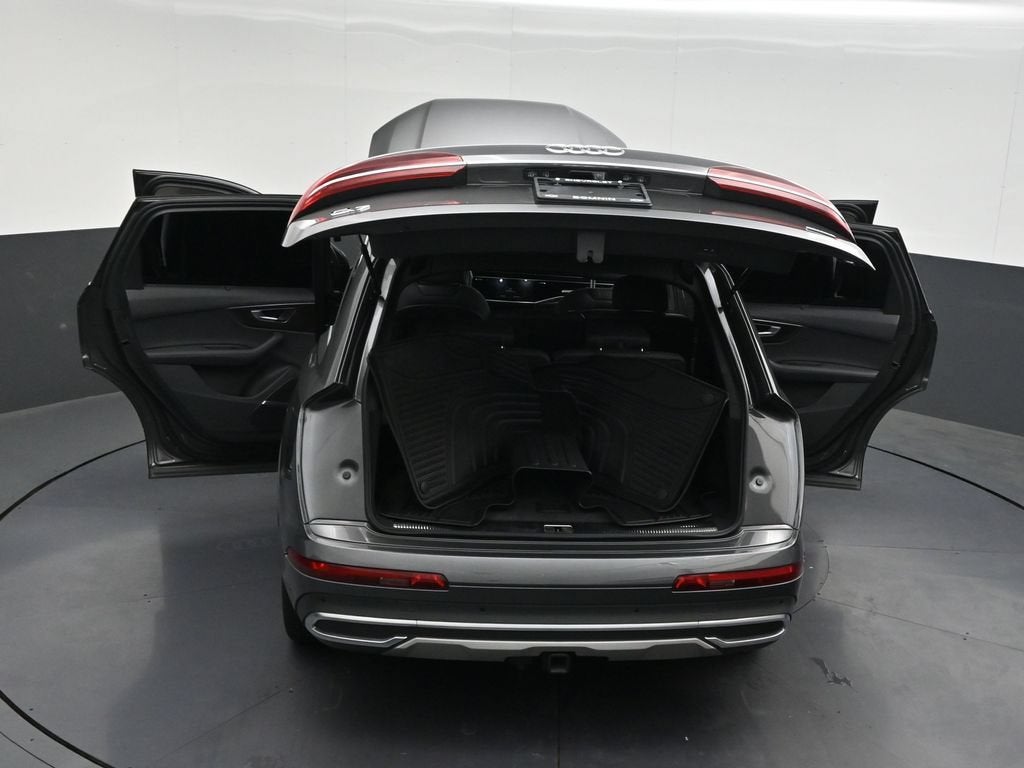 2023 Audi Q7 Premium Plus