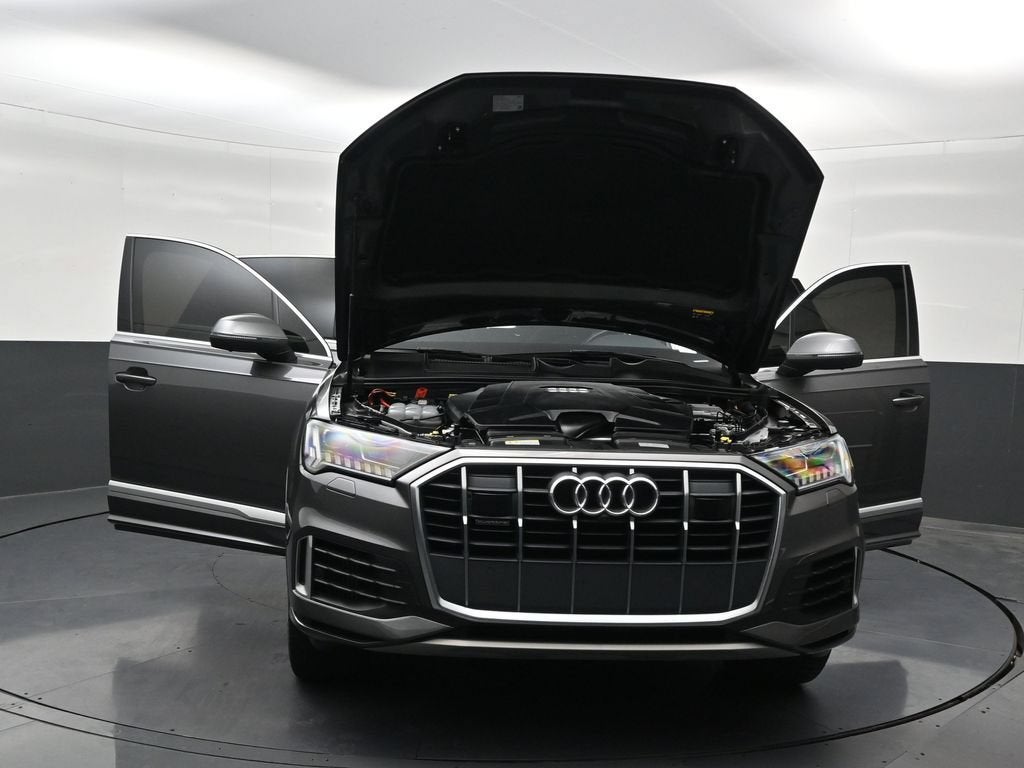 2023 Audi Q7 Premium Plus