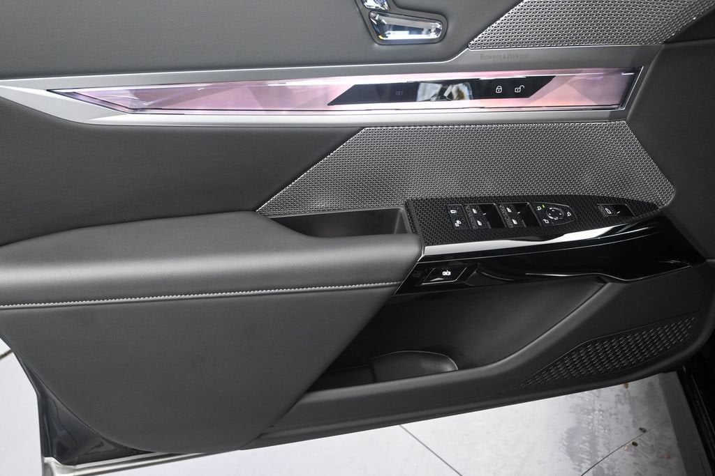 2025 BMW 7 Series 740i xDrive