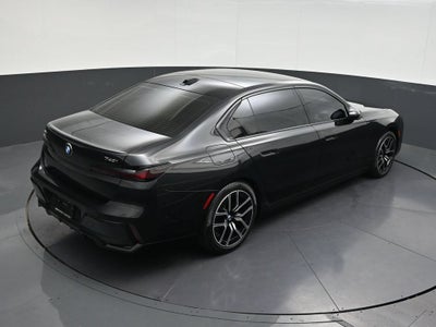 2025 BMW 7 Series 740i xDrive