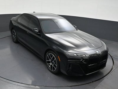 2025 BMW 7 Series 740i xDrive