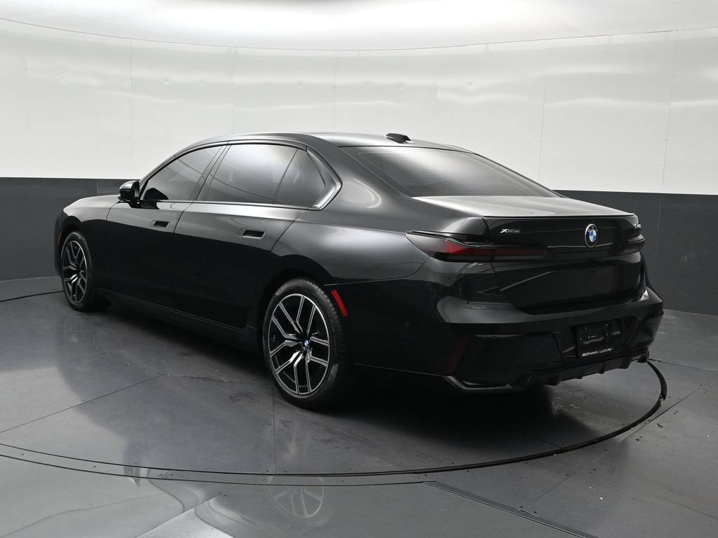 2025 BMW 7 Series 740i xDrive
