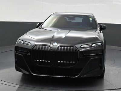 2025 BMW 7 Series 740i xDrive