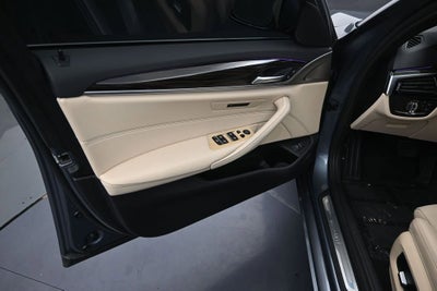 2022 BMW 5 Series 540i