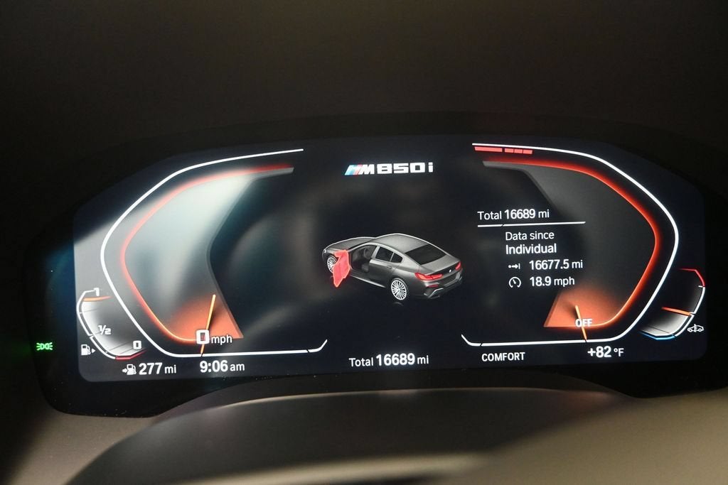 2025 BMW 8 Series M850i