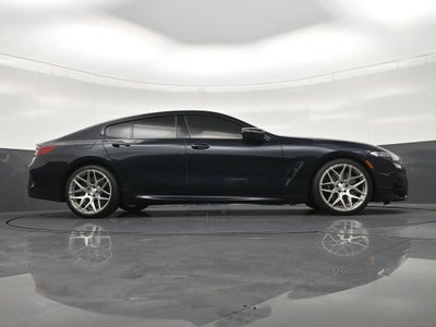 2025 BMW 8 Series M850i
