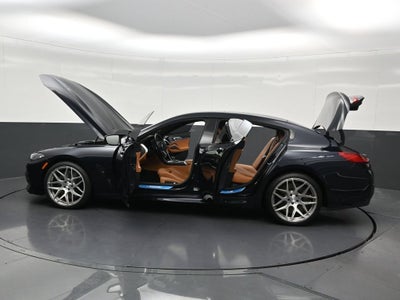 2025 BMW 8 Series M850i