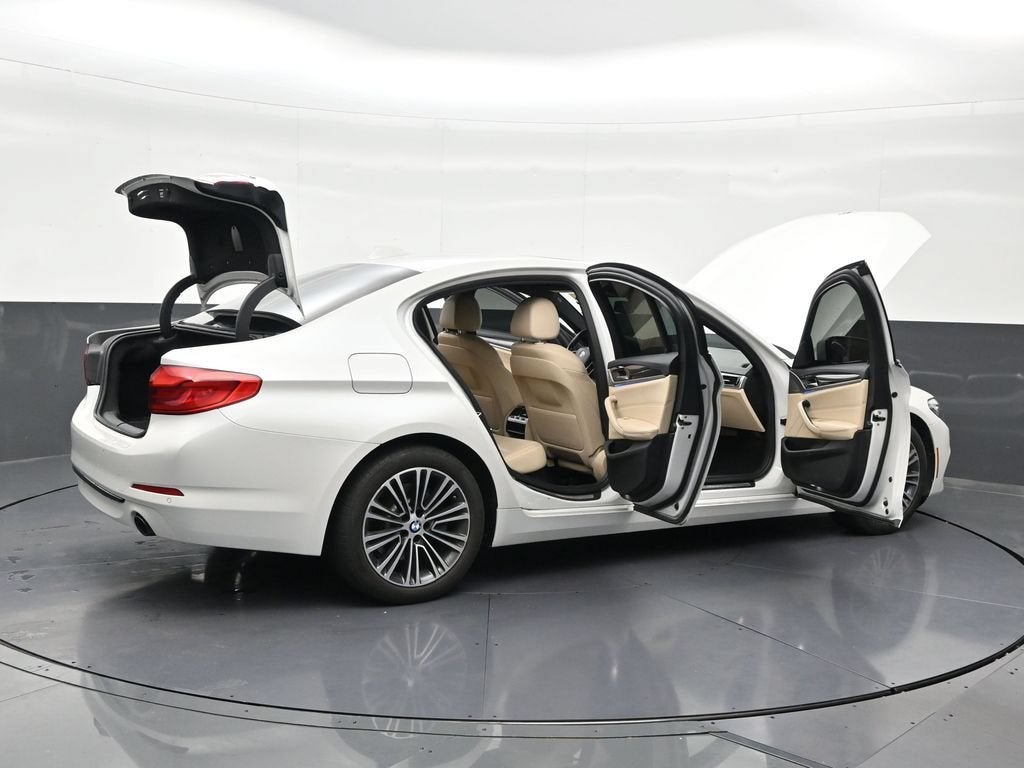 2019 BMW 5 Series 530i