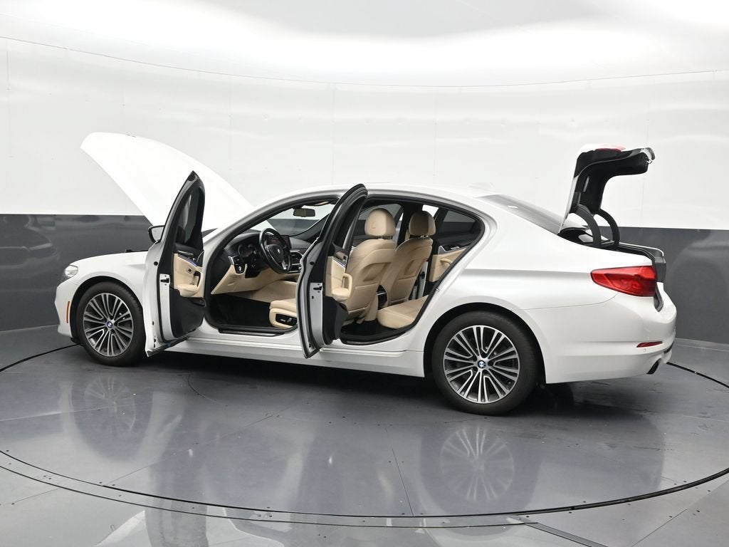 2019 BMW 5 Series 530i
