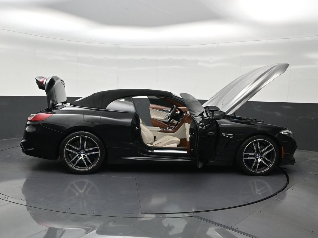 2020 BMW M8 2DR CONV