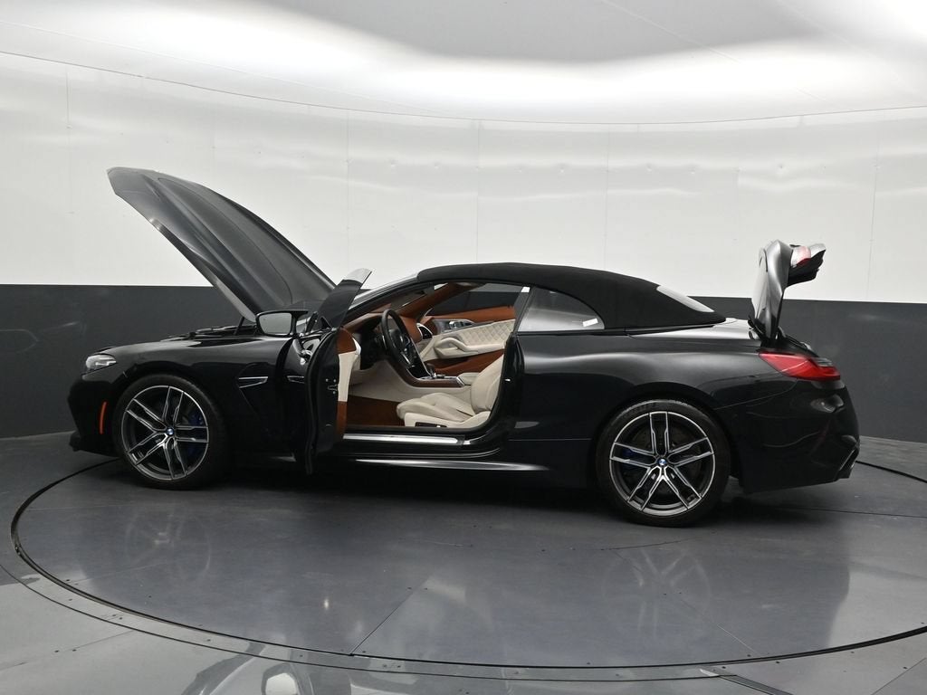 2020 BMW M8 2DR CONV