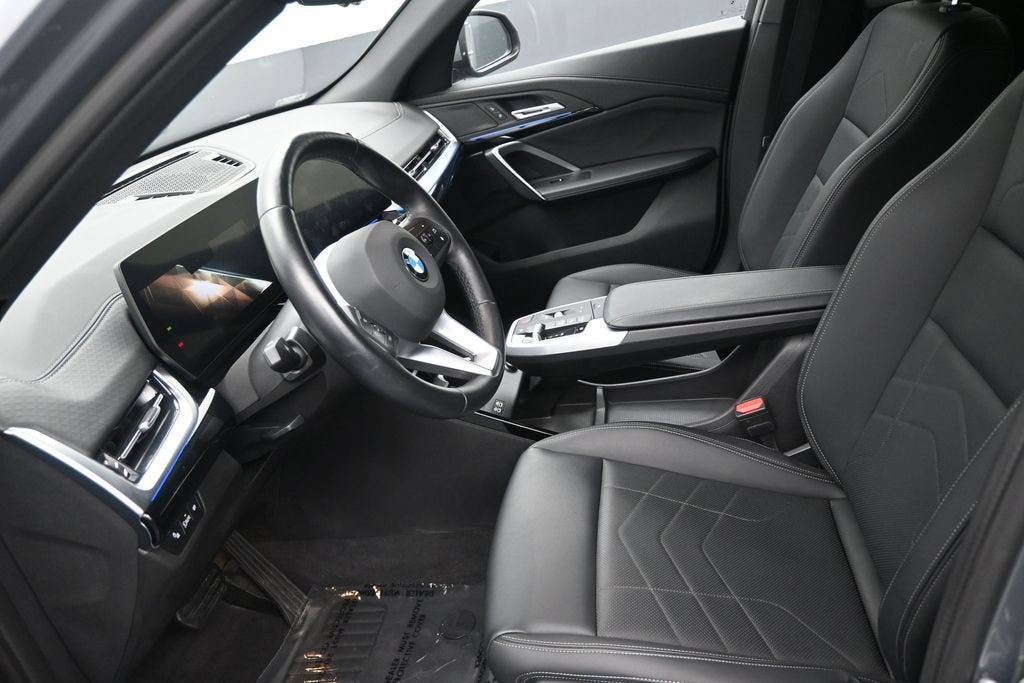 2025 BMW X2 xDrive28i