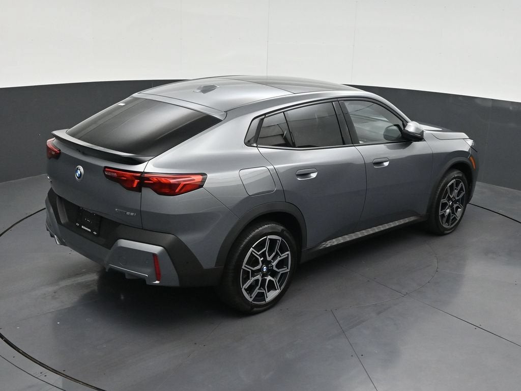 2025 BMW X2 xDrive28i