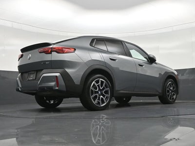 2025 BMW X2 xDrive28i