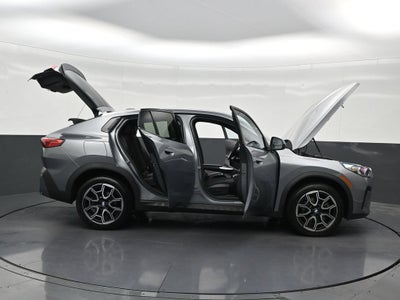 2025 BMW X2 xDrive28i