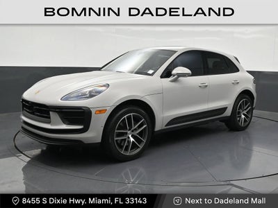 2023 Porsche Macan T