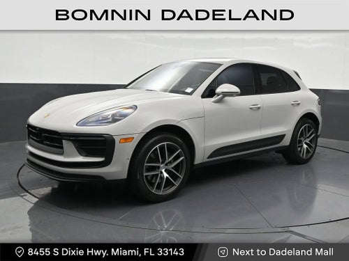 2023 Porsche Macan T
