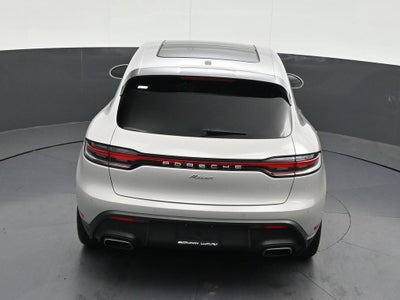 2023 Porsche Macan T