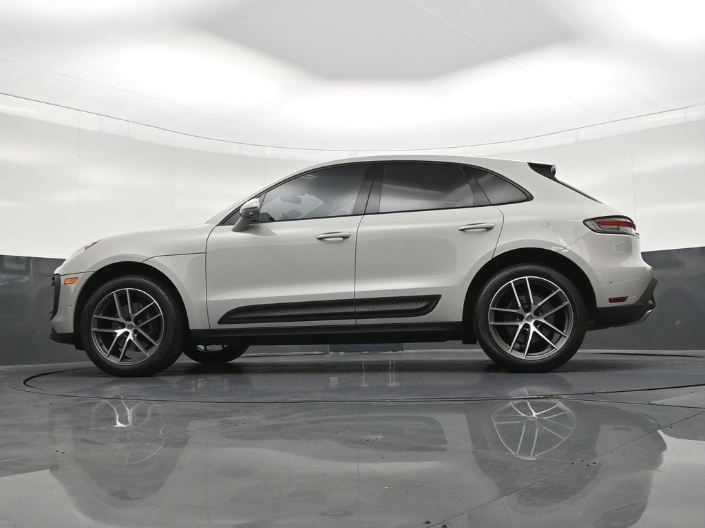 2023 Porsche Macan T