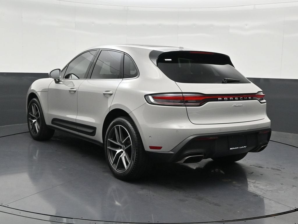 2023 Porsche Macan T