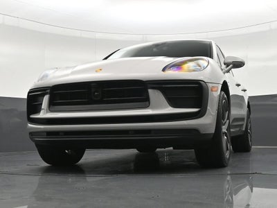 2023 Porsche Macan T