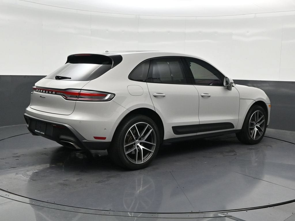 2023 Porsche Macan T