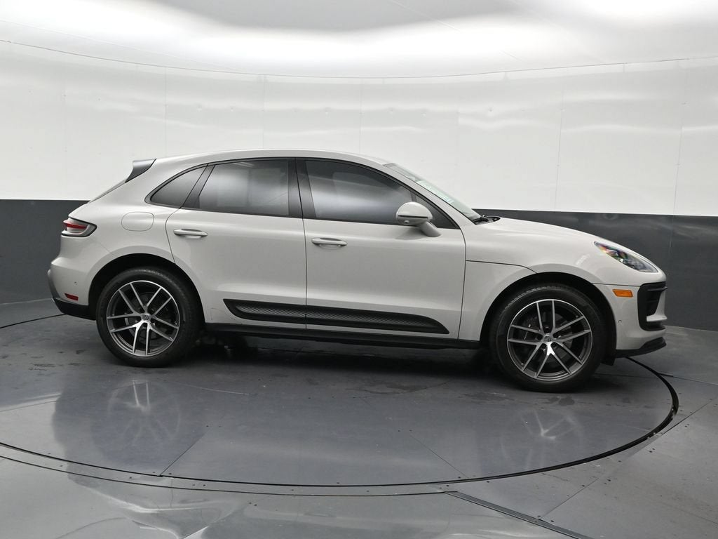 2023 Porsche Macan T