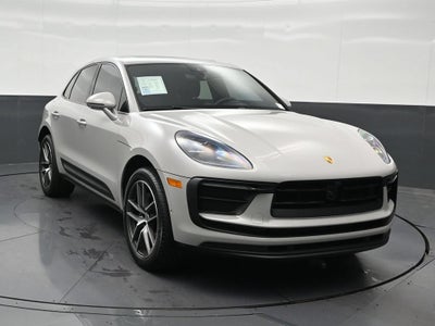 2023 Porsche Macan T