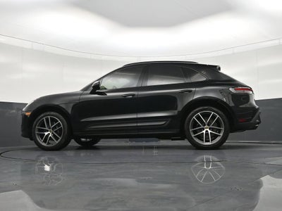 2022 Porsche Macan 4DR AWD
