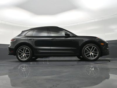 2022 Porsche Macan 4DR AWD