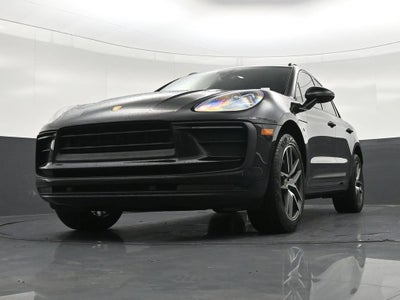 2022 Porsche Macan 4DR AWD
