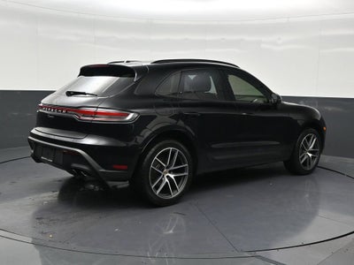 2022 Porsche Macan 4DR AWD