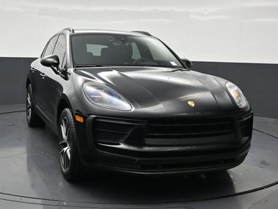 2022 Porsche Macan 4DR AWD