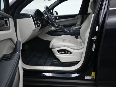 2019 Porsche Cayenne S