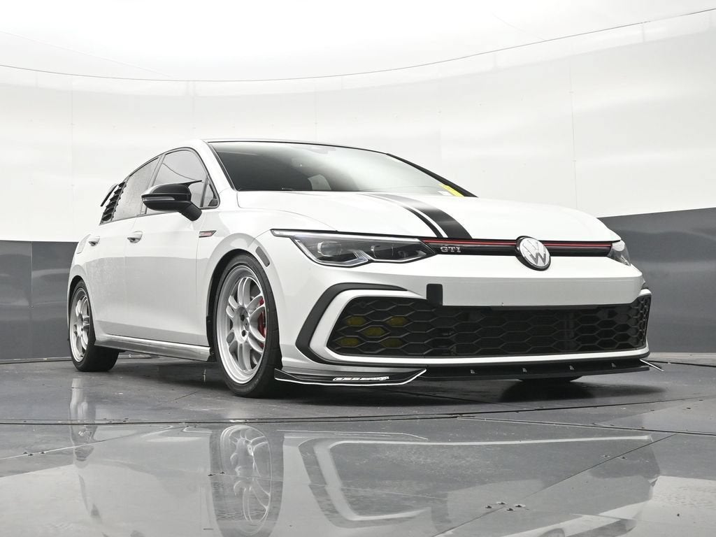 2024 Volkswagen Golf GTI 2.0T SE