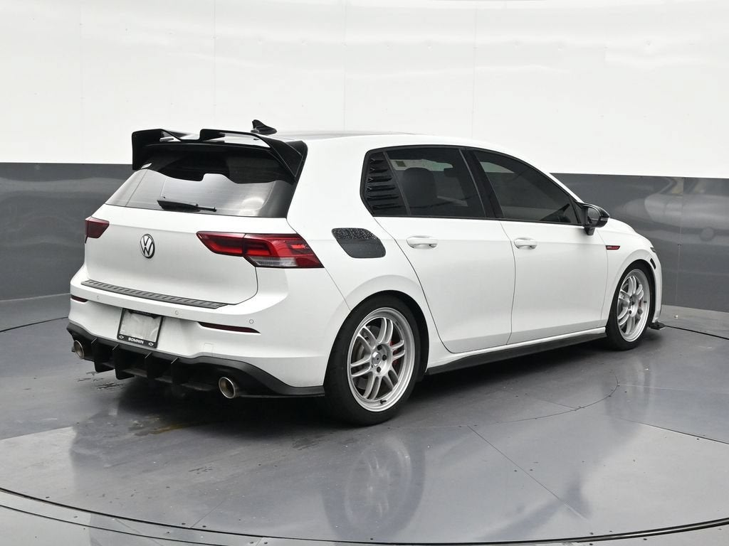 2024 Volkswagen Golf GTI 2.0T SE