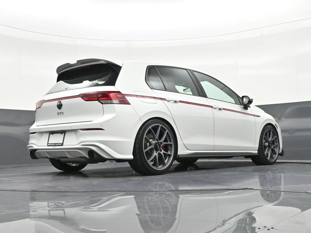 2022 Volkswagen Golf GTI S