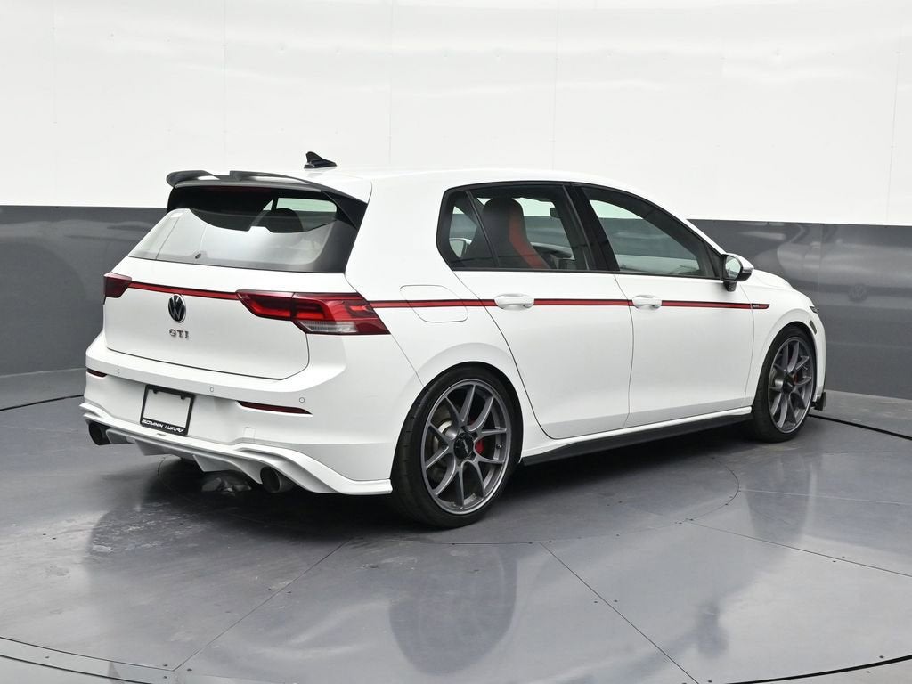 2022 Volkswagen Golf GTI S