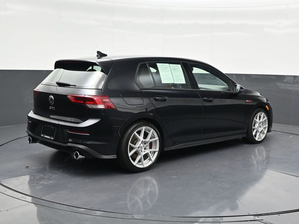 2022 Volkswagen Golf GTI S