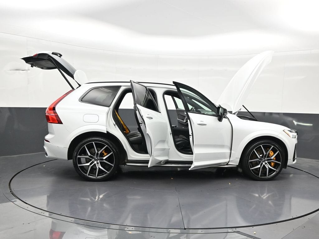 2022 Volvo XC60 Recharge Plug-In Hybrid T8 Polestar Engineered