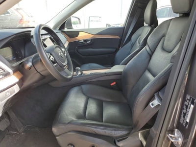 2023 Volvo XC90 Plus